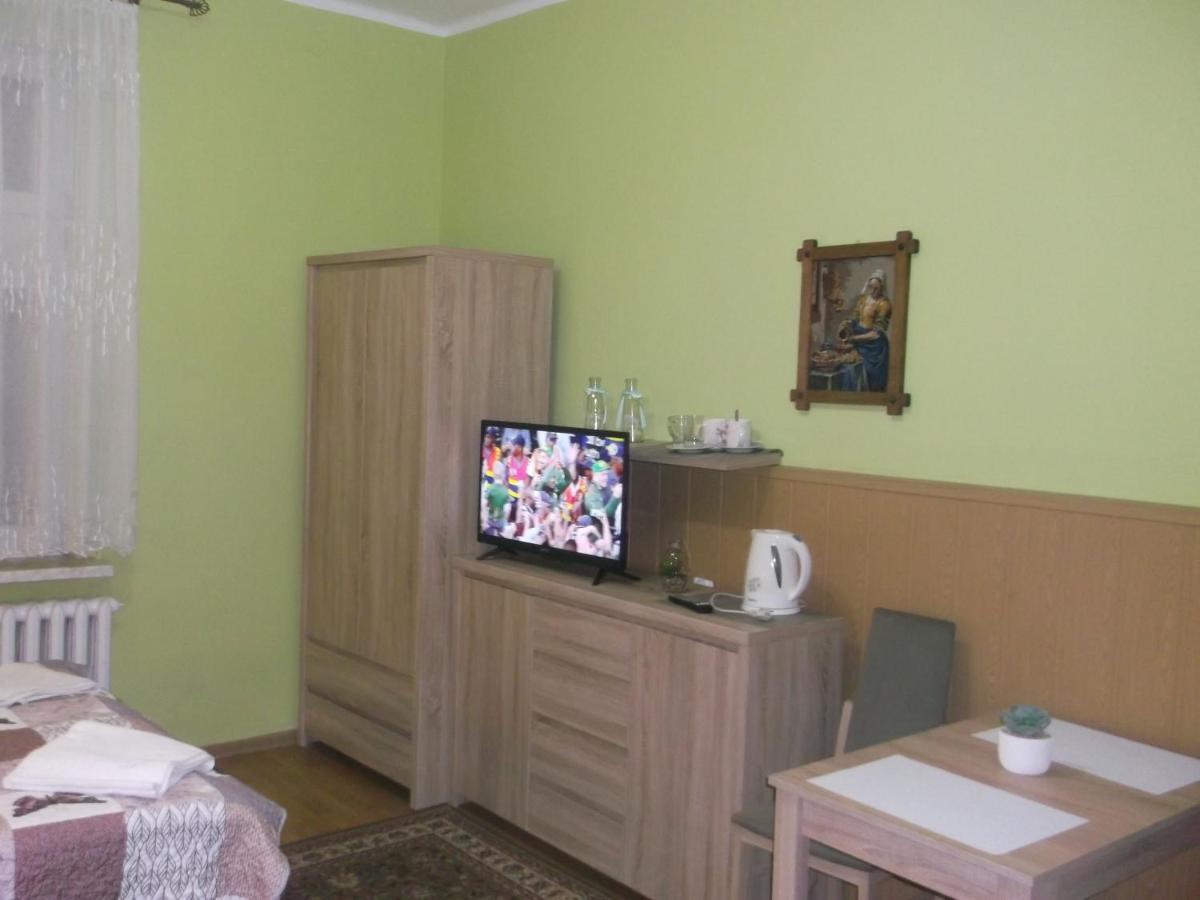 Hotel Gosciniec Iwona Glucholazy Exterior foto